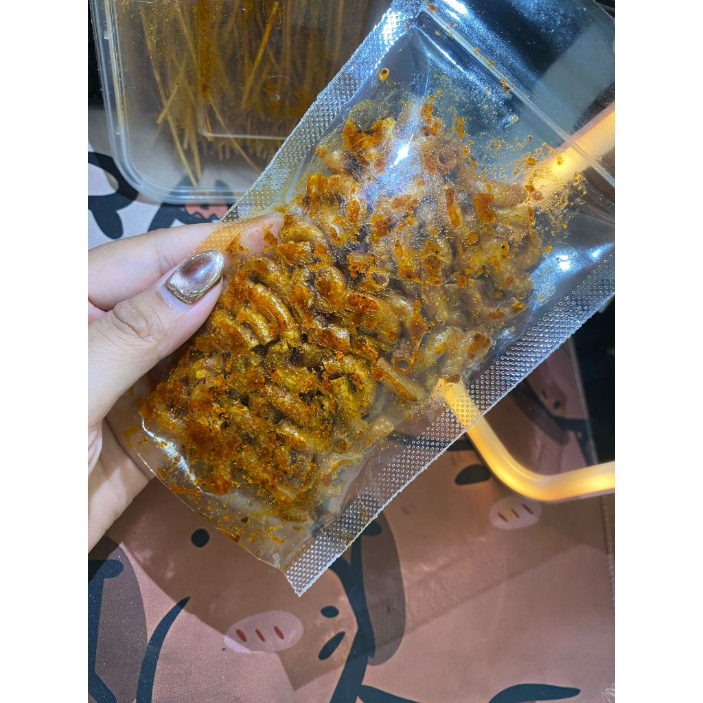 

Makaroni Cikruh 50 gram kriuk dan bikin Nagih