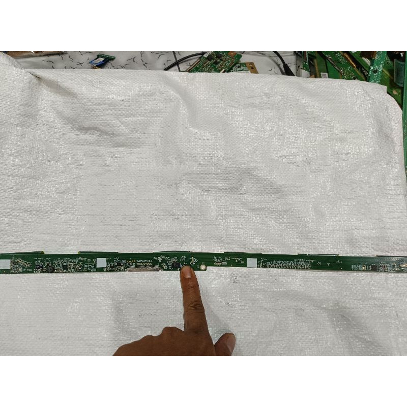 tikon tcon lcd th22c305g ticon tv led panasonic th-22c305g