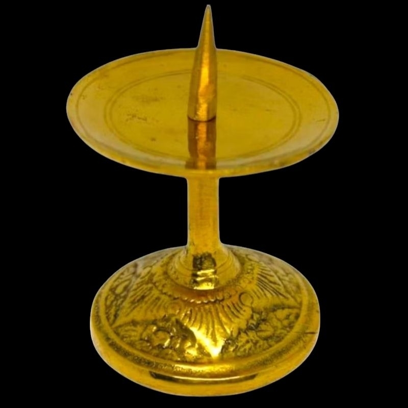 Tempat Lilin Kuningan  Altar Misdinar Besar Katolik