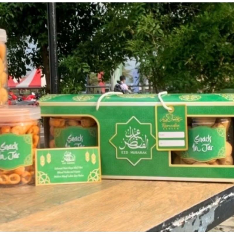 

paket hampers murah meriah, isi 3 varian snack kering