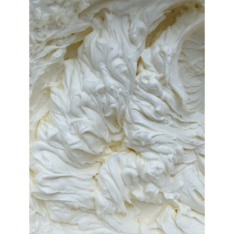 

buttercream siap pakai homemade 1kg ready bahan hollman softcream