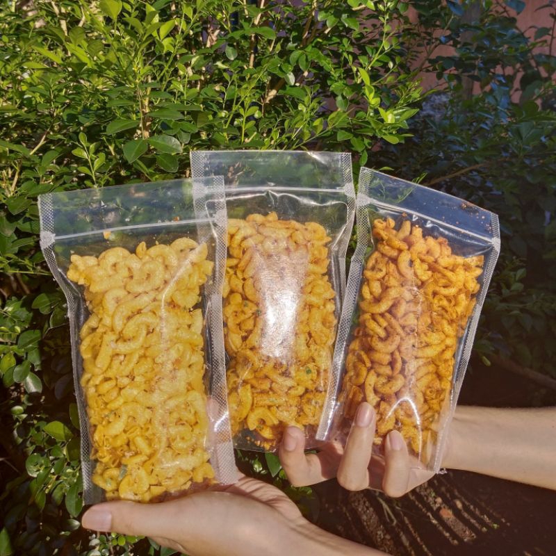 

makaroni pedas bumbu spesial bawang pedas gurih makaroni pedas bawang murah enak khas tasikmalaya