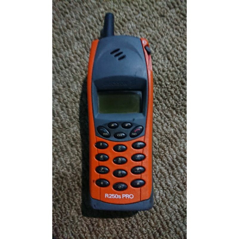 ERICSSON R250s PRO