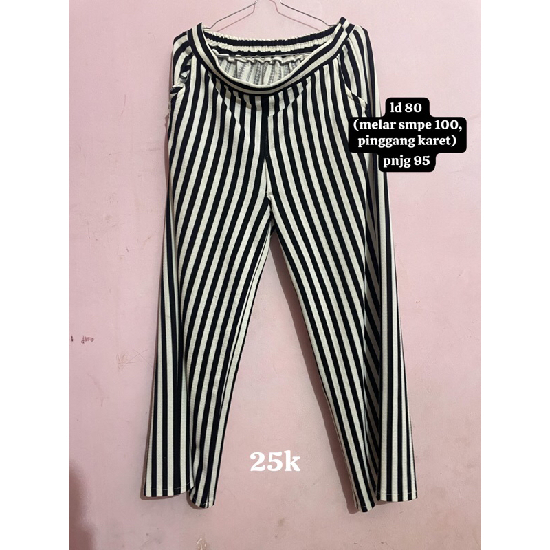 preloved celana salur celana garis-garis hitam putih