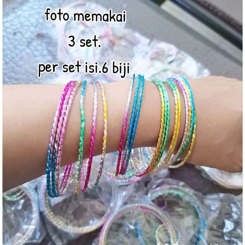 per set isi.6 biji gelang keroncong/gelang jodha/gelang india/gelang keroncong warna warni