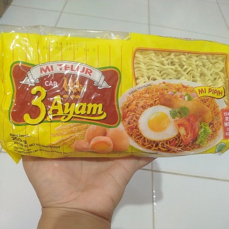 

Mie 3 Ayam