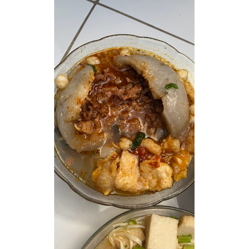 

CILOK KAREUSEP BANDUNG -SEDANG