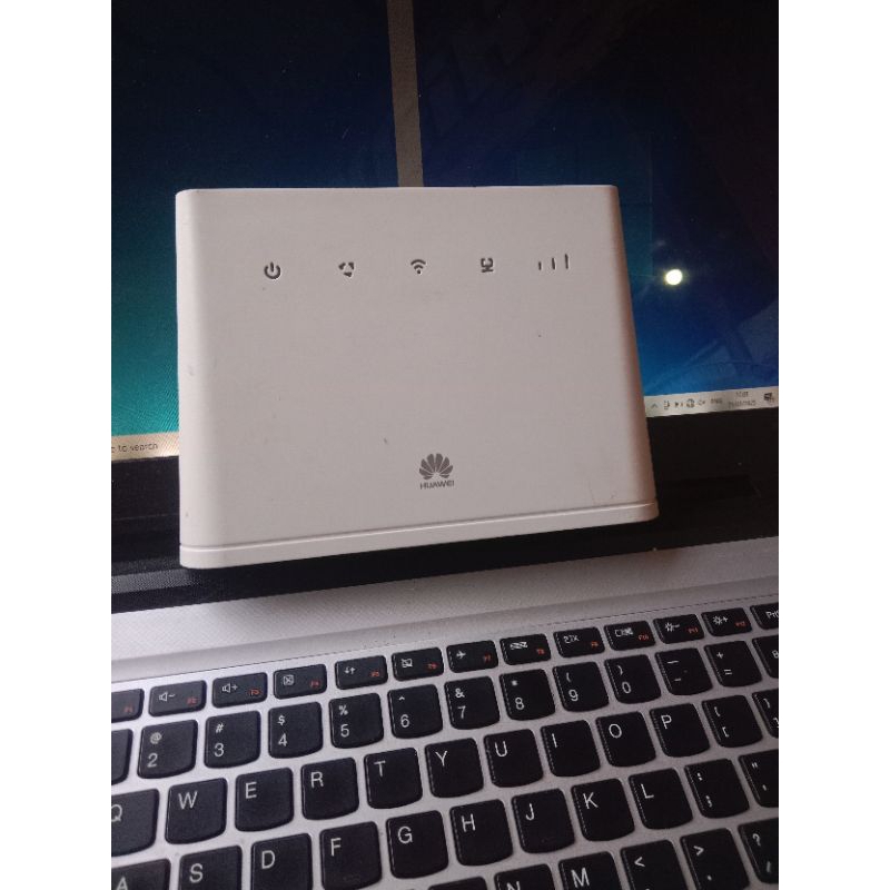 Modem Router Huawei B310S All Operator