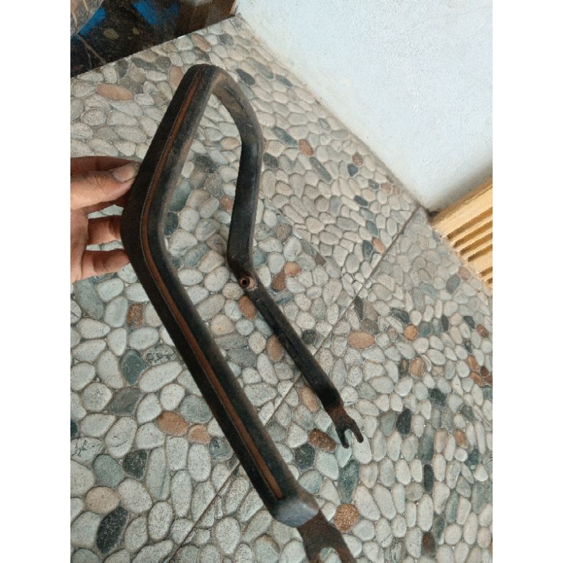 BEHEL BEGEL PLENGER BEMPER KARET BELAKANG SUZUKI RC100 BRAVO TAHUN AWAL LIMITED EDITION ORIGINAL LEP