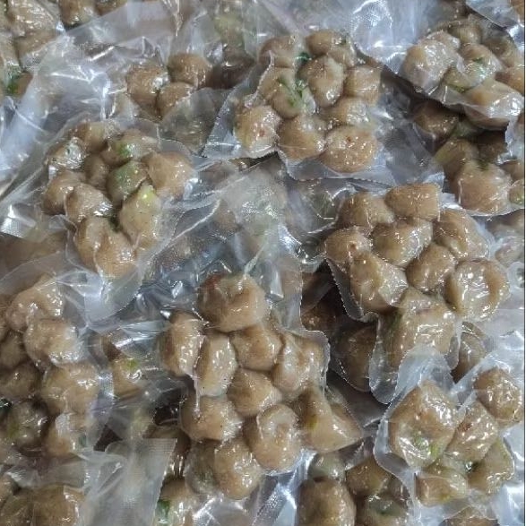 

baso aci tulang rangu tulang rawan murah meriah best seler 2 kg isi 200 biji