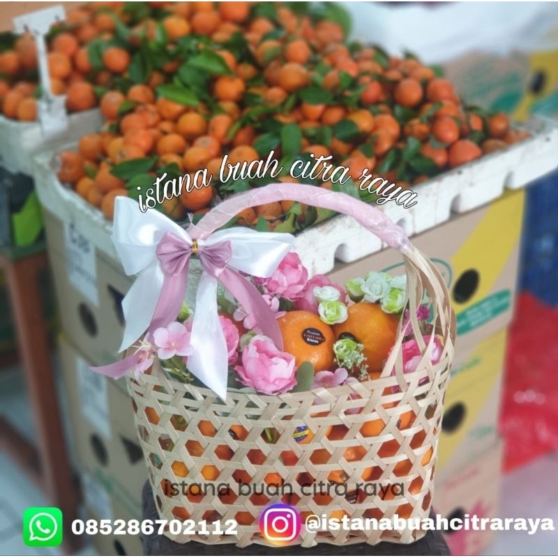 

Parcel Keranjang Bunga isi Jeruk wogen