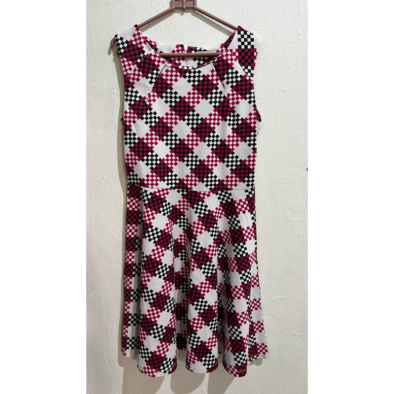 Dress Kotak Pink