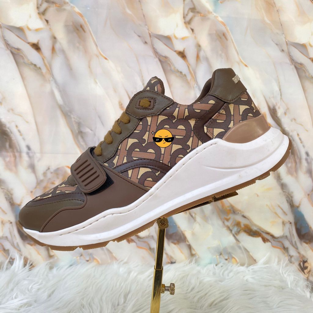 SBB5 Sepatu Itali Pria Sneakers Embos Velcro