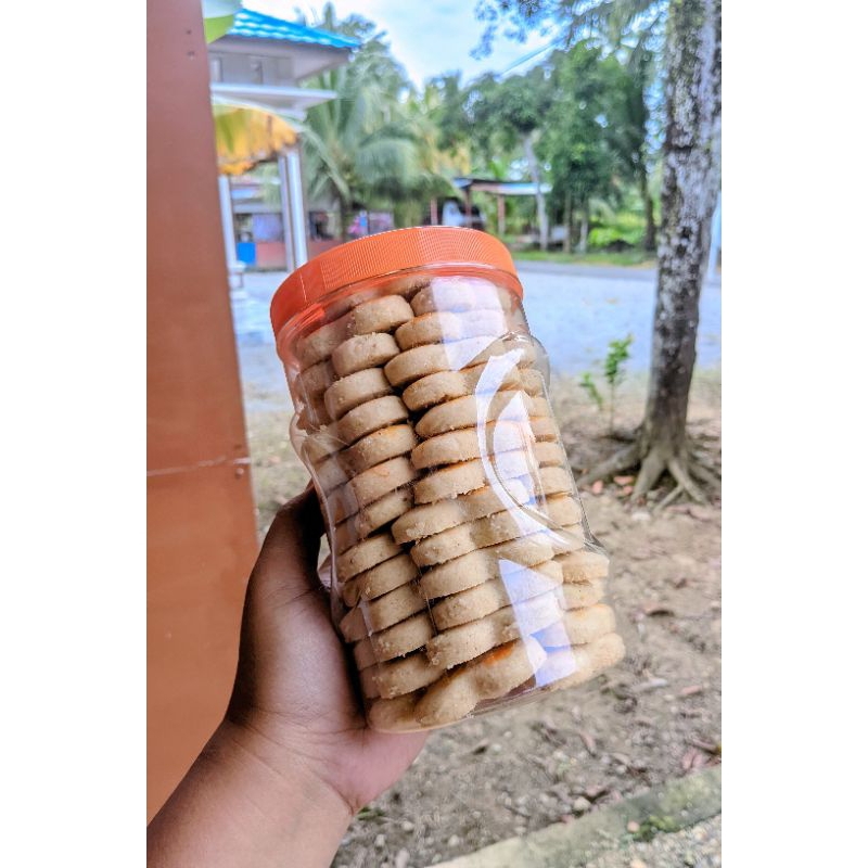 

kacang amor renyah