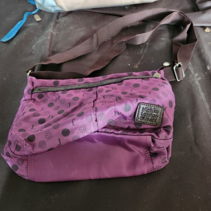 tas ungu wanita motif cantik