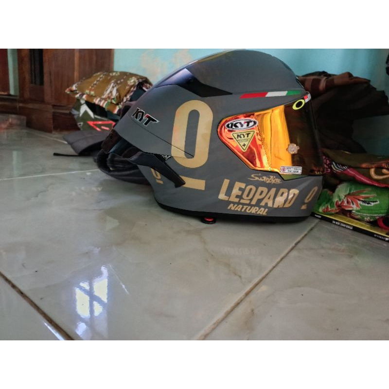 kyt TTC grey doff leopard