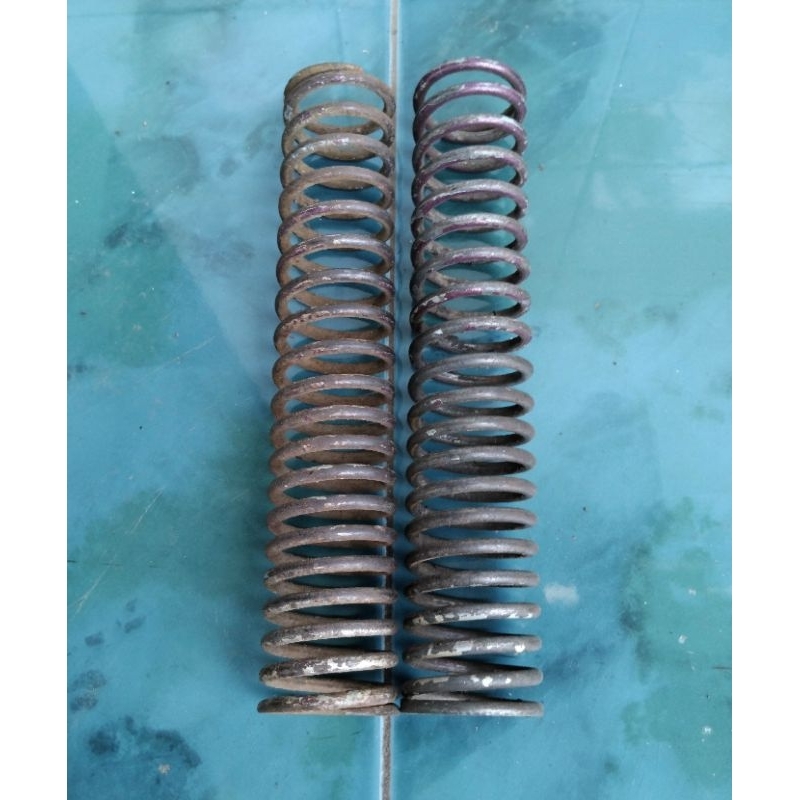 Pir shock depan honda benly pir skok depan honda s90z pir skok dalam honda castrol original