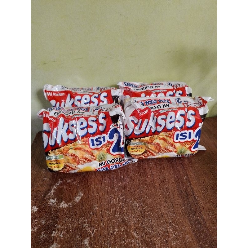 

Mie Sukses isi 2 Rasa Ayam Kremes (1 bendel isi 4 Pcs)