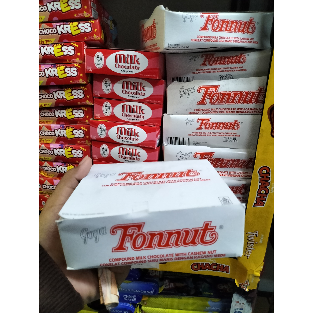 

GOYA FONNUT COKLAT FONNUT 1 BOX / GOYA FONNUT 1 BOX ISI 24pcs COKLAT FONNUT / COKLAT JAJANAN JADOEL