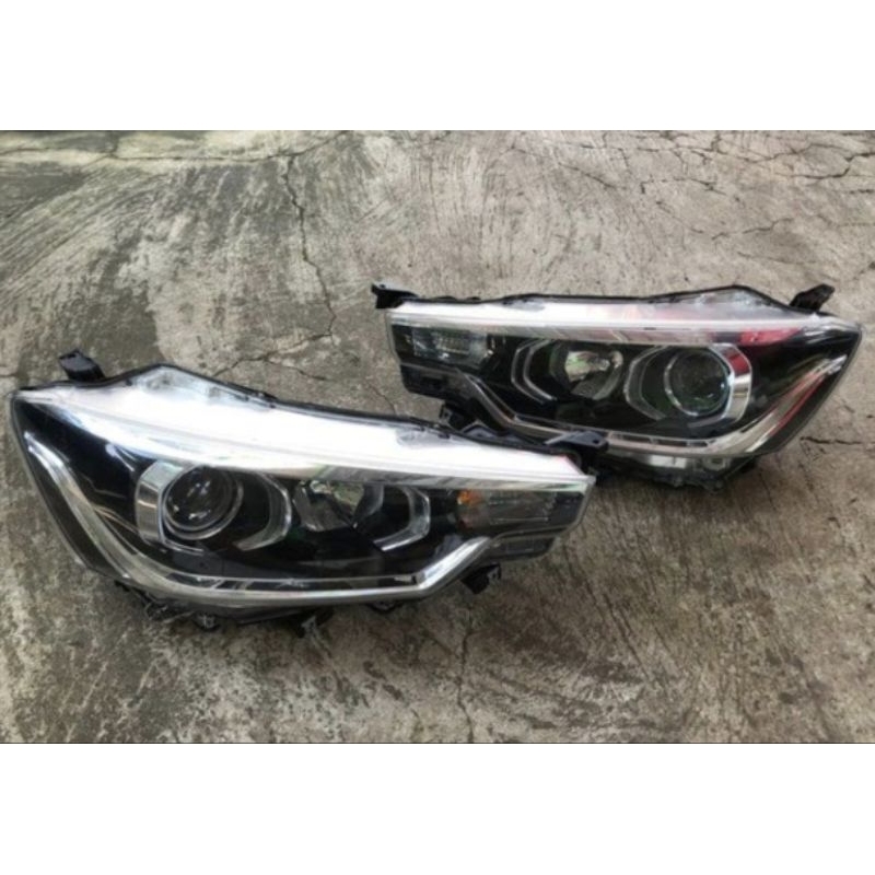 lampu depan ,head lamp ertiga 2019_2024 original