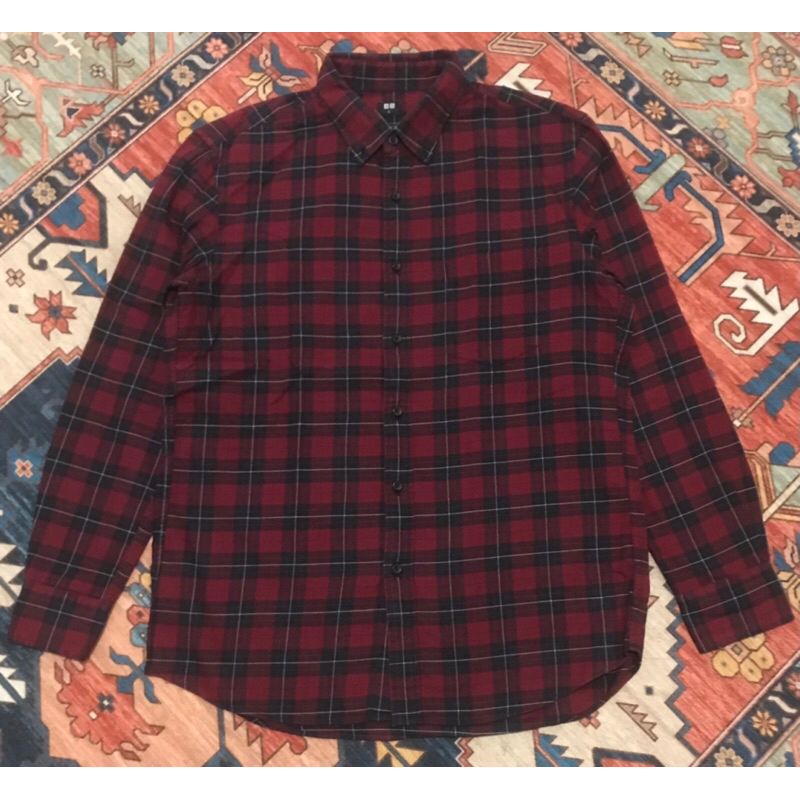 Flannel Uniqlo Gingham Merah Hitam ( L )