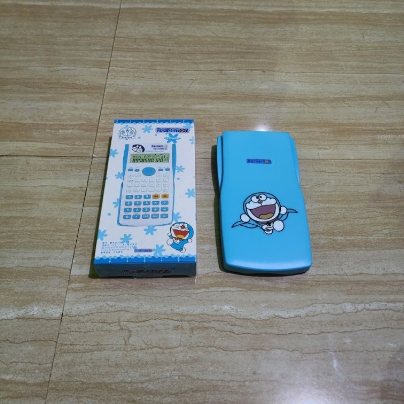 

KALKULATOR SCIENTIFIC DORAMEON 12 DIGIT SIN COS TAN FUNCTION ANAK-ANAK GAMBAR DORAEMON
