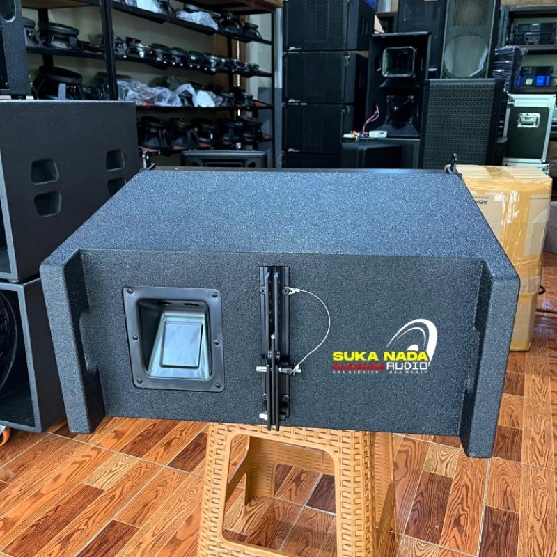 Ciasaatcisarua Box Array 12"