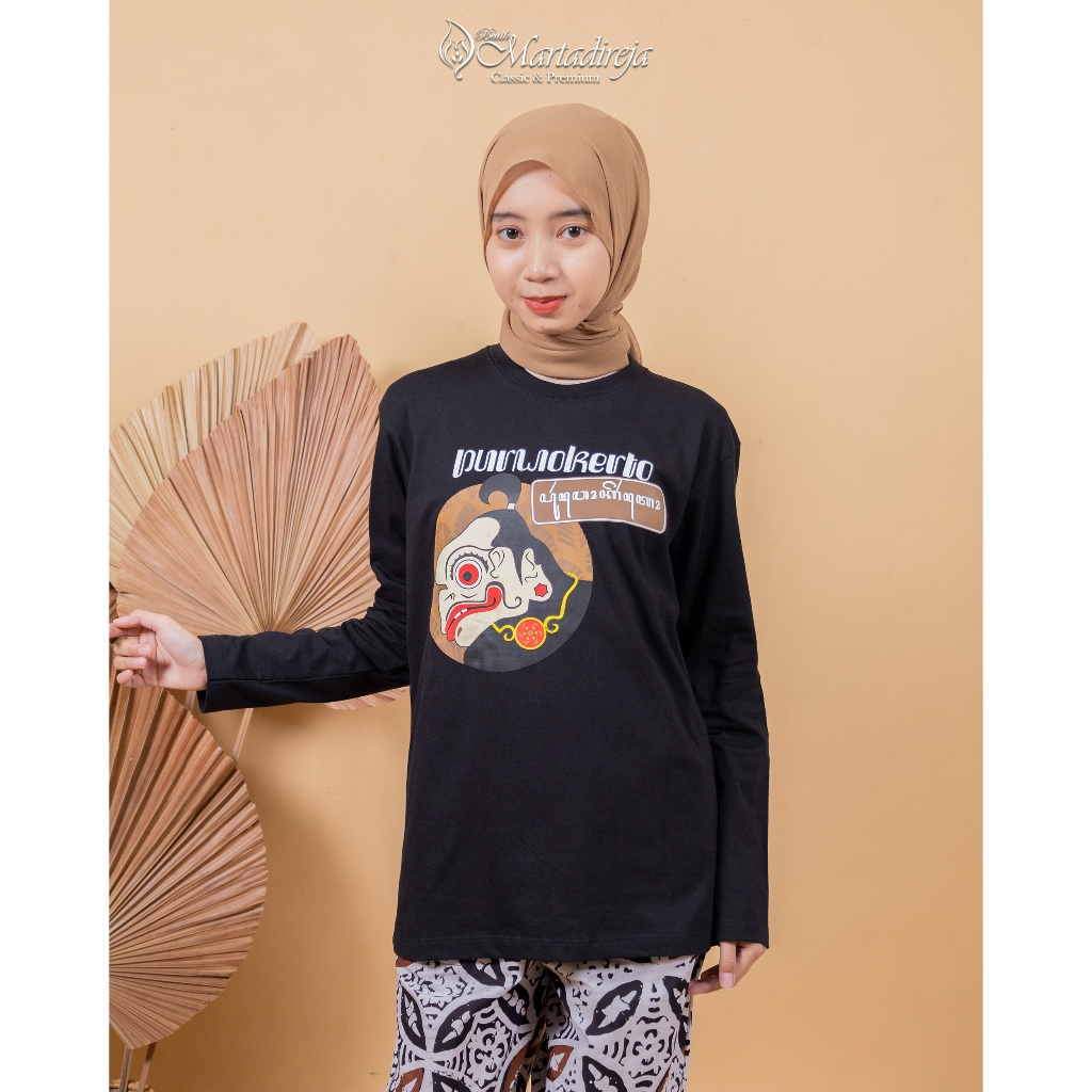 Martadireja - Kaos Hitam Lengan Panjang Motif Wayang
