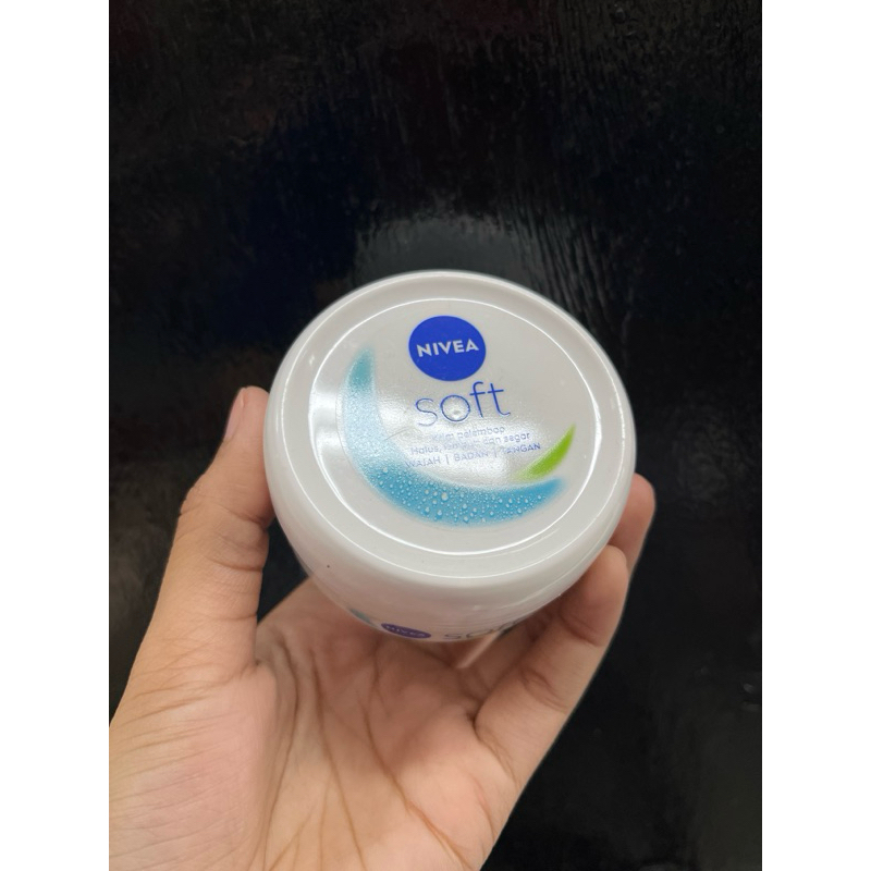 nivea cream soft