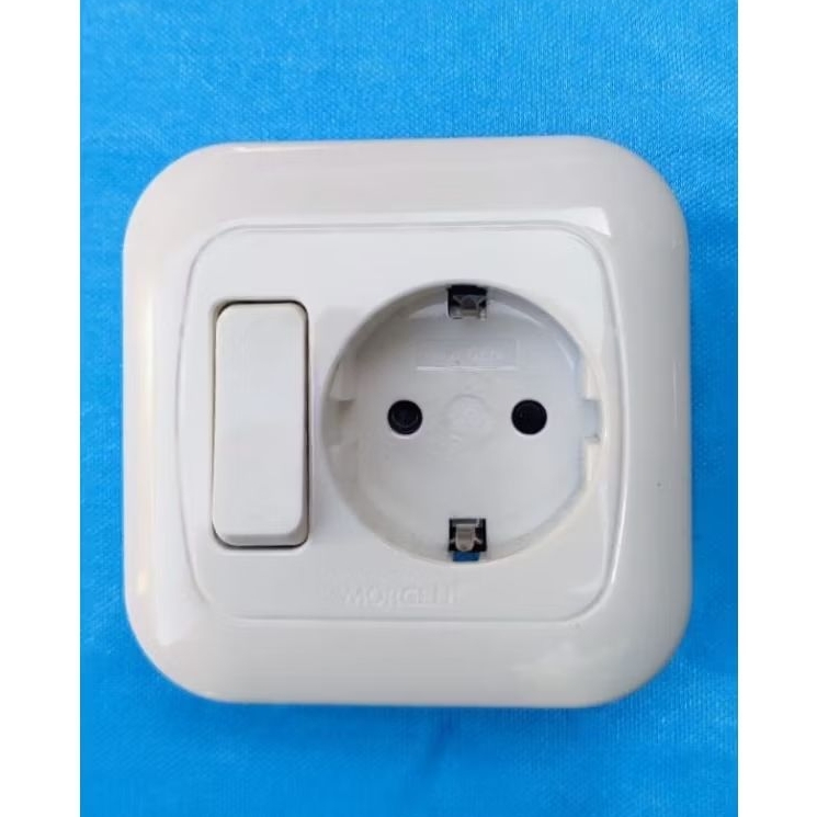 Ib Saklar Engkel Plus Stop Kontak Arde Type MG-8853 Morgen