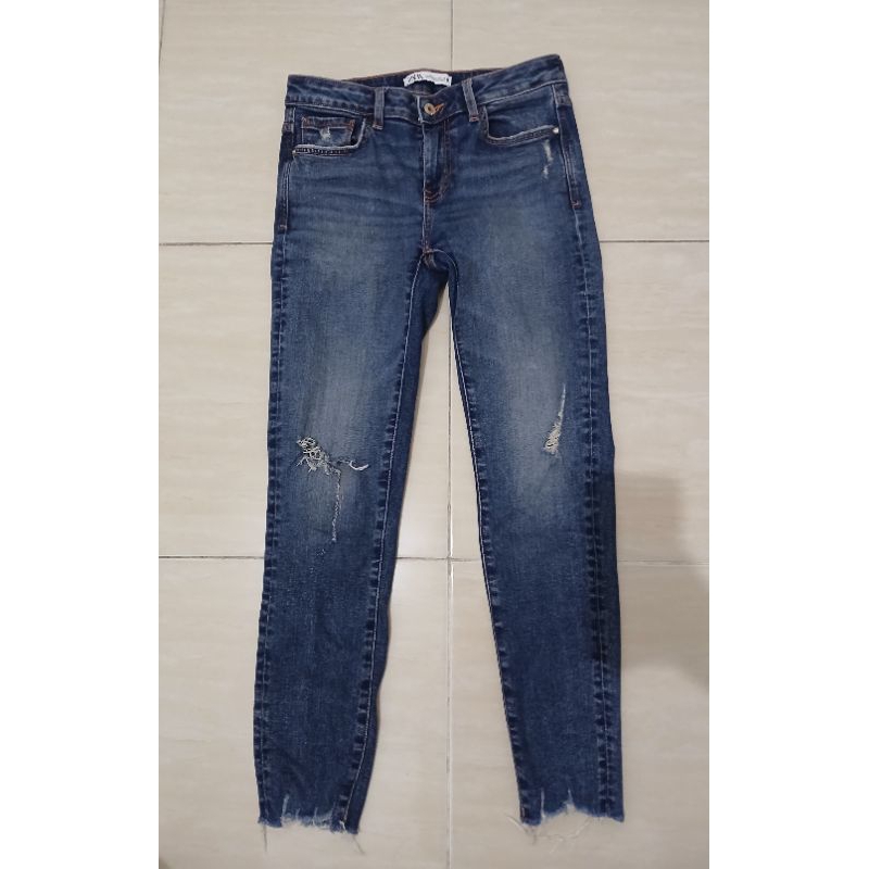 ORIGINAL ZARA ripped Jeans