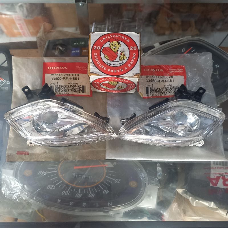 LAMPU RETING SEIN SEN DEPAN KANAN KIRI HONDA KARISMA KHARISMA 125 X D ORIGINAL ORI AHM 33400-KPH-881