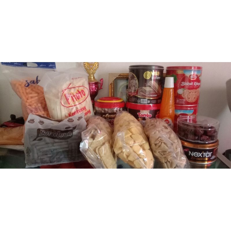 

paket kue kering