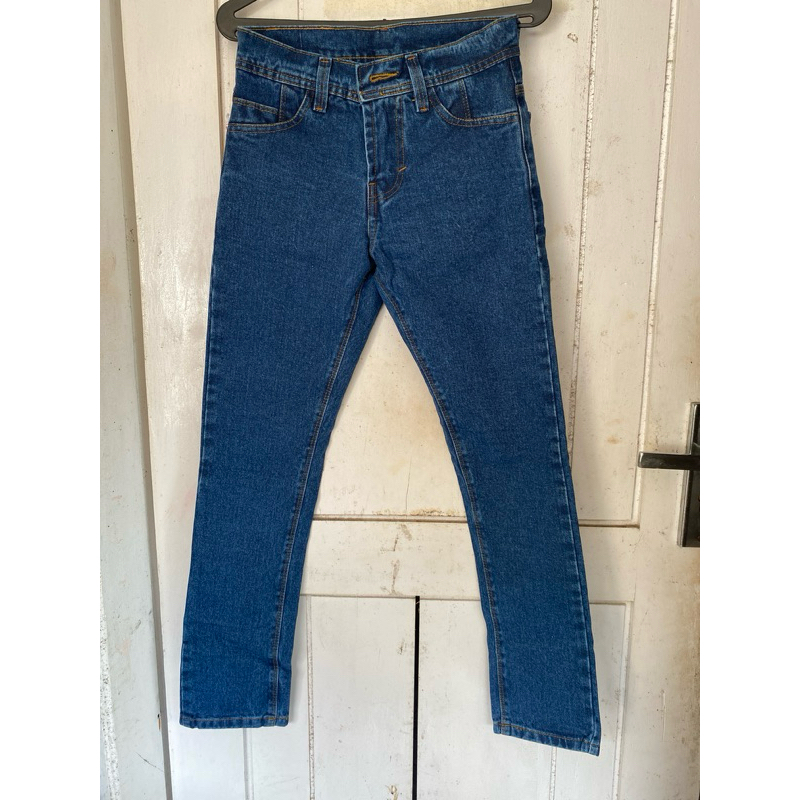 CELANA JEANS WANITA DIOR