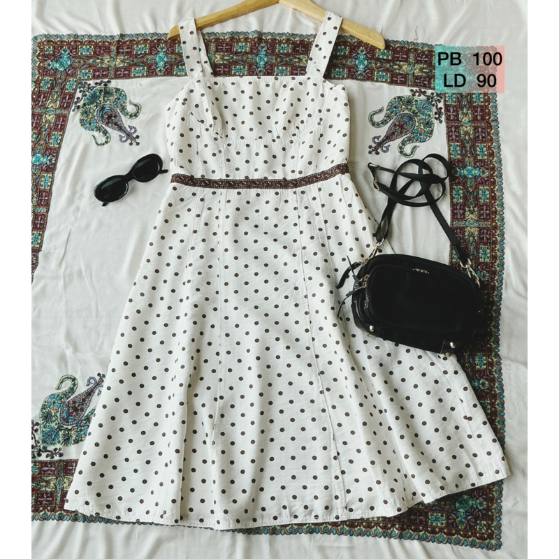 Dress Putih / Dres putih polka / trifting / preloved / midi dress / dress / midi / korea look