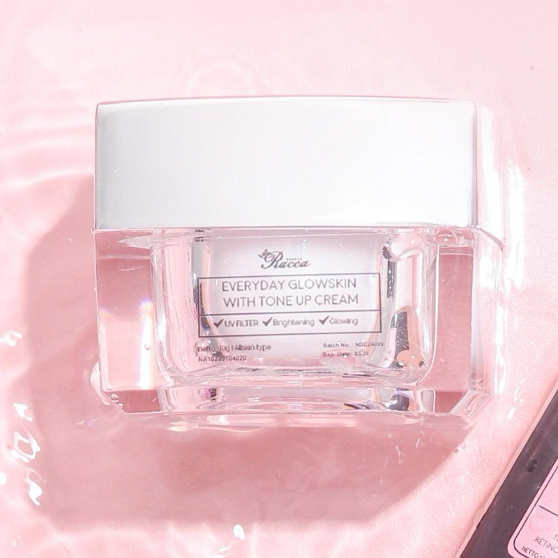 [ 1PCS ] CREAM GLOWING WAJAH( DAY CREAM + SPF + PUTIH GLOWING DALAM 3 HARI )