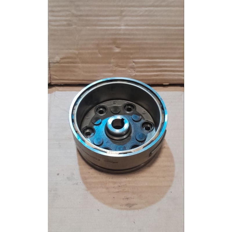 magnet revo absolute 110/ Blade karbu