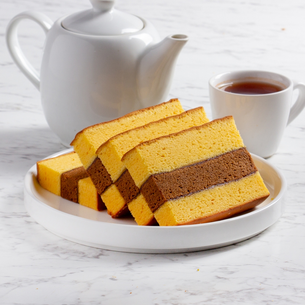 

LAPISLAPIS - Lapis Surabaya Original Slice