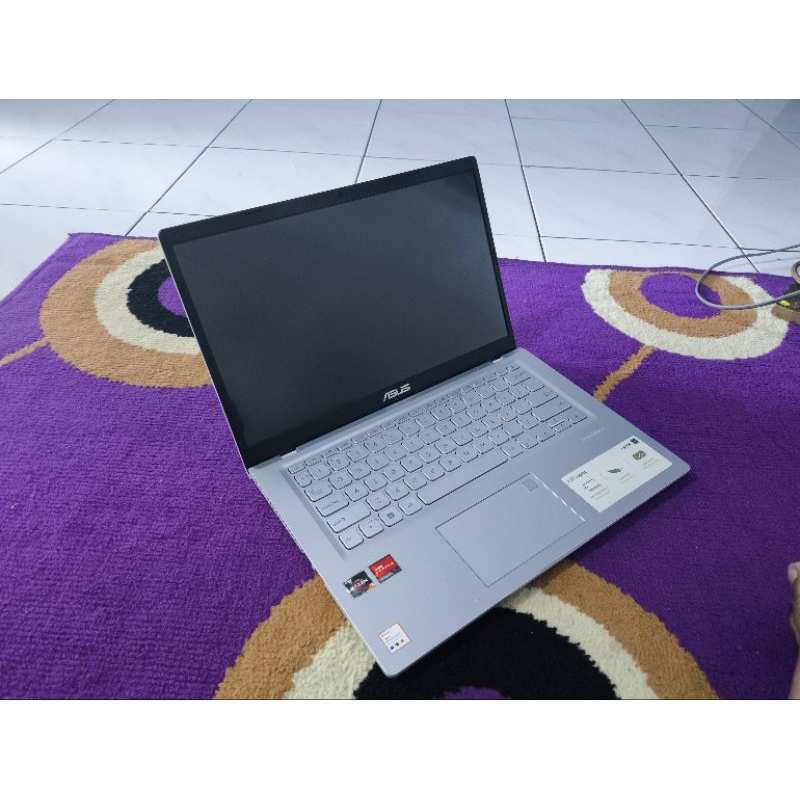 Laptop second ASUS Vivobook_X415DAP_M415DA