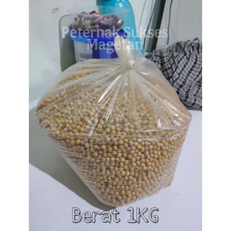 

Kacang Kedelai 1KG bahan susu kedelai