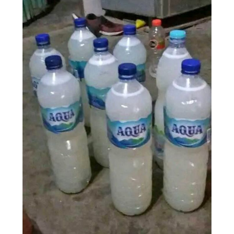 

air Legan kelapa asli 1,5 liter
