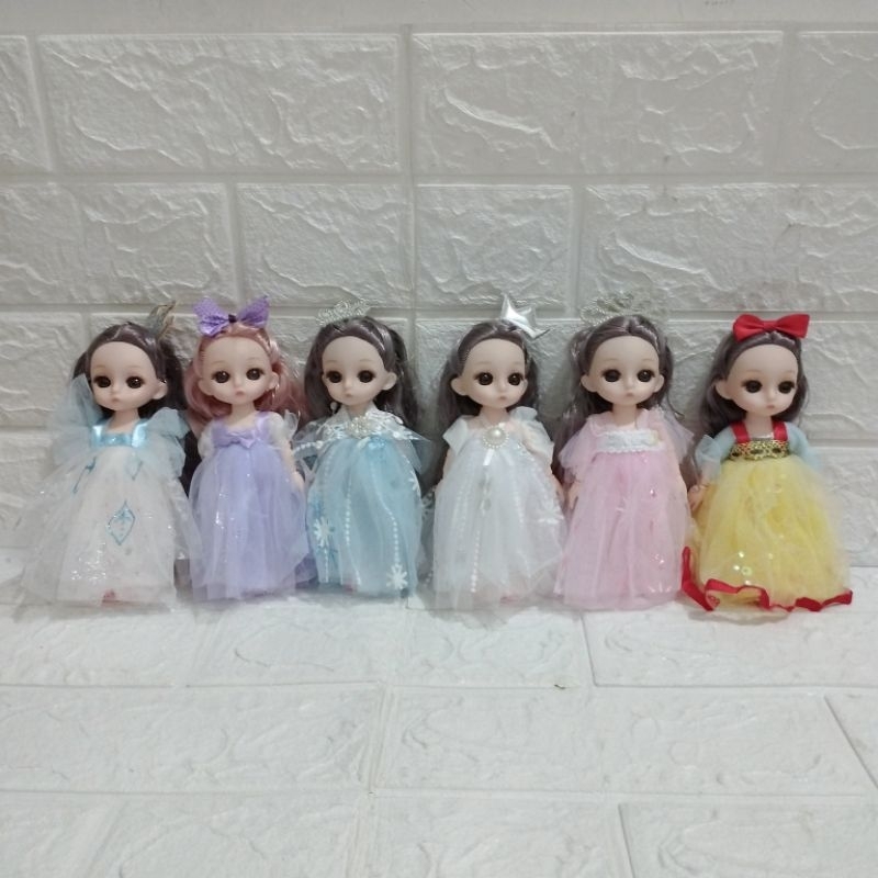 gantungan kunci boneka barbie princess