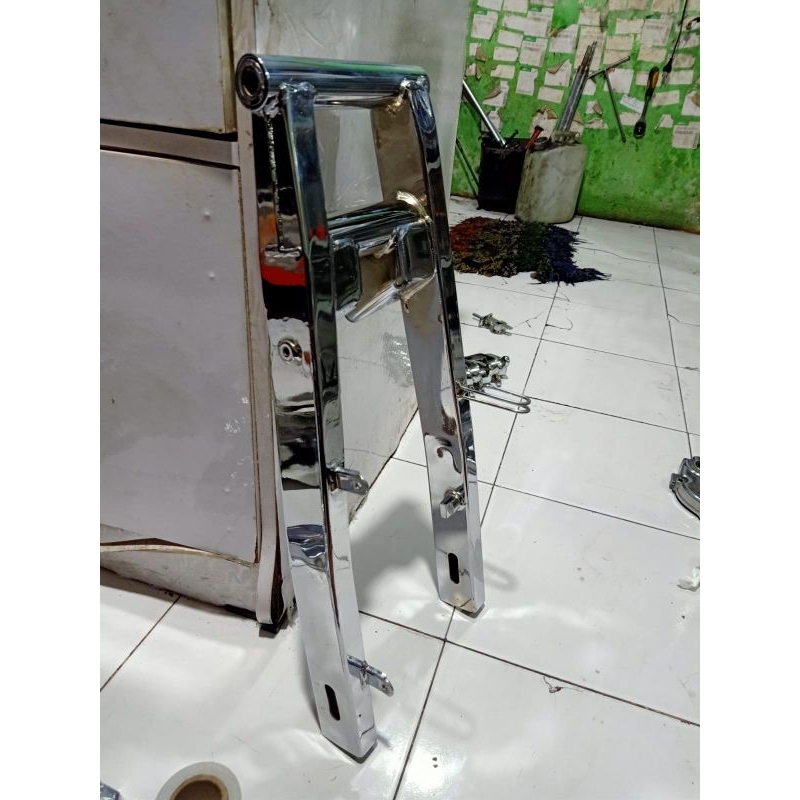 arem Chrom satria fu