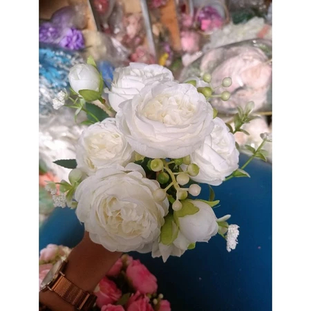 Bunga /Flower krisan Rose Artificial Bunga Mawar/ Satu Lusin