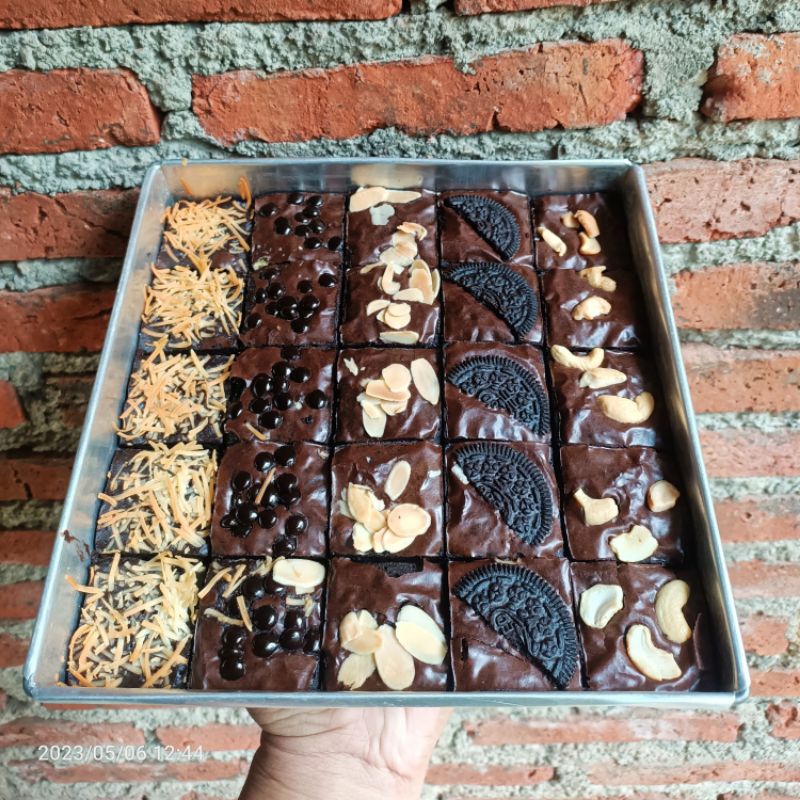 

Fudgy Brownies 20x20cm