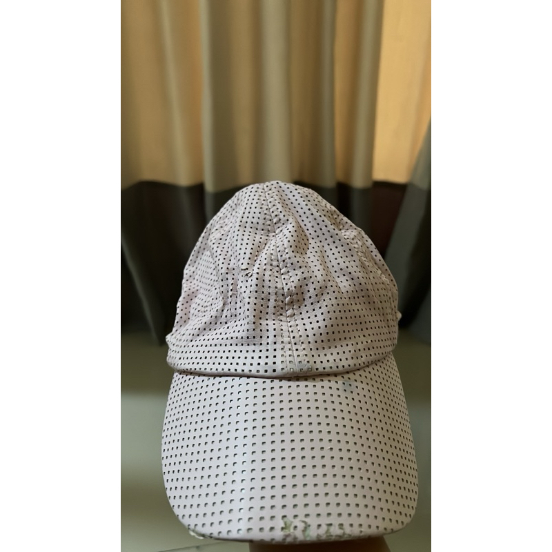 TOPI MERK RUBY