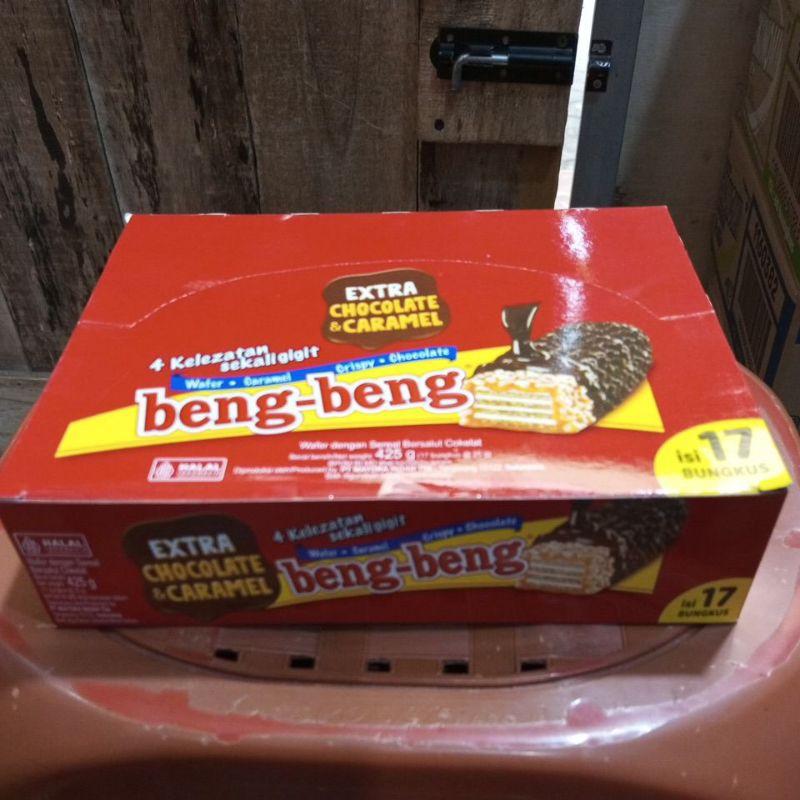

Beng Beng Wafer Dengan Sereal Bersalut Coklat 1 Box Isi 17 Pcs