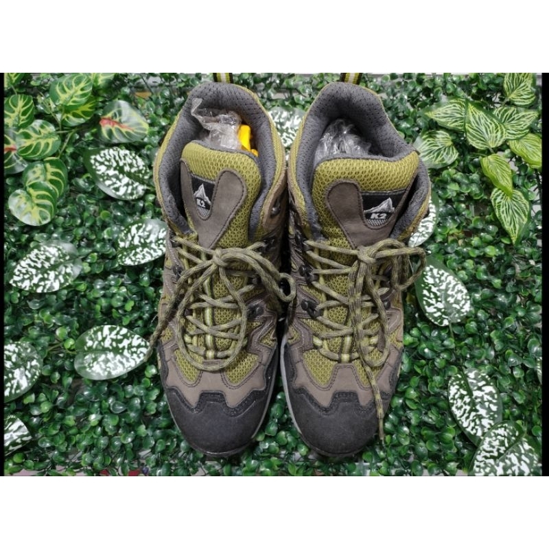 SEPATU SECOND GUNUNG HIGH SIZE 42