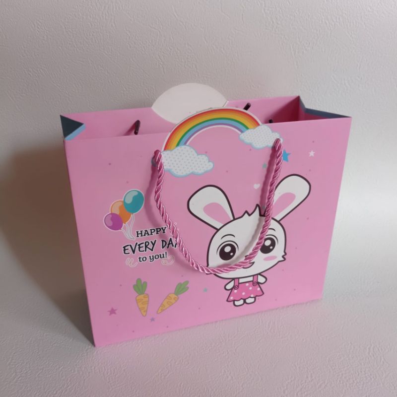 

paperbag karakter kartun | paperbag lucu | karakter B