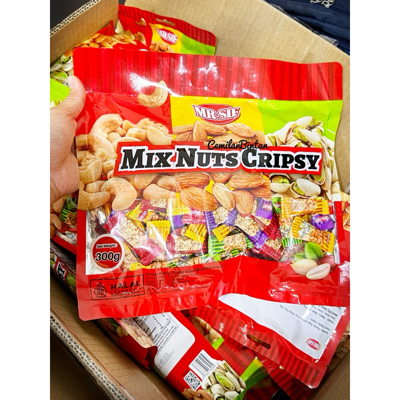 

READY STOCK CemilanBintan ( Mr SIF Mixed nut cripsy 90gr 300gr Kacang permen)